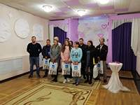 Вручение единого подарка при регистрации рождения ребенка