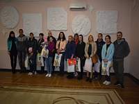 Торжественное вручение единого подарка Торжественное вручение единого подарка